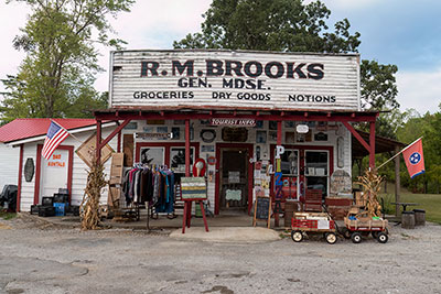 R.M. Brooks, Rugby, TN