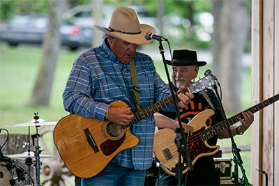 Tennessee Crossroads Band