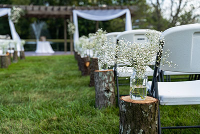 Baby's Breath Down The Aisle